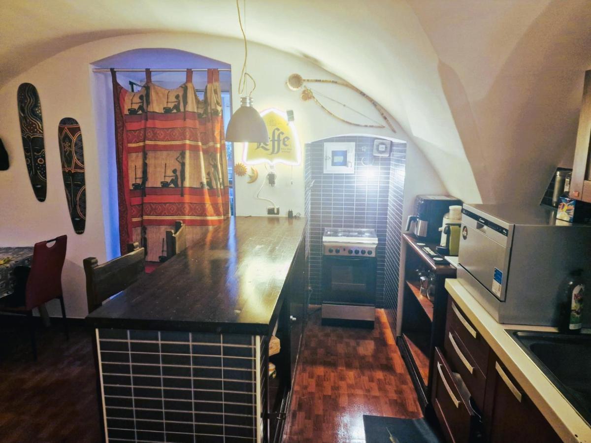 Appartamento Visconti loft House 164 Bari Esterno foto
